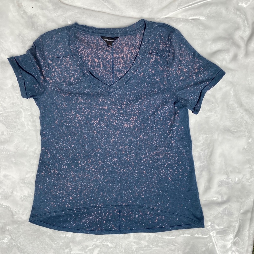 Rock & Republic top, in a sprayed blue color